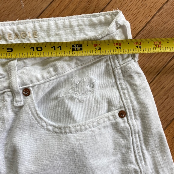 EUC American Eagle white denim distressed shorts - Picture 12 of 13